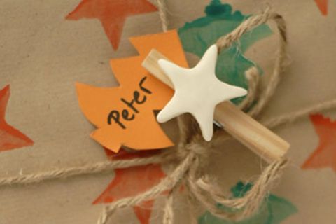 Bastelanleitung: Leuchtende Geschenkanhänger