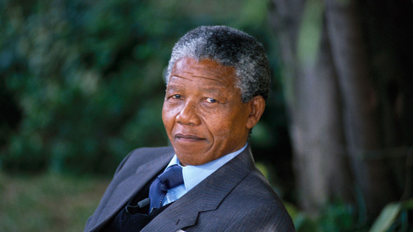 Infopedia Nelson Mandela