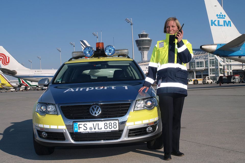 Beruf: Verkehrsleiterin: "Wir sind die Rollfeld-Polizei"