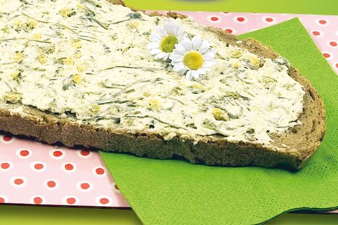 Blumiger Brotaufstrich