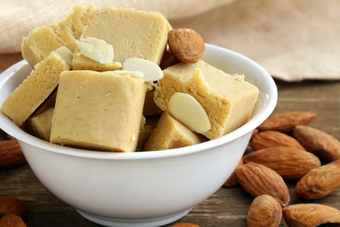 Rezept: Marzipan-Plätzchen