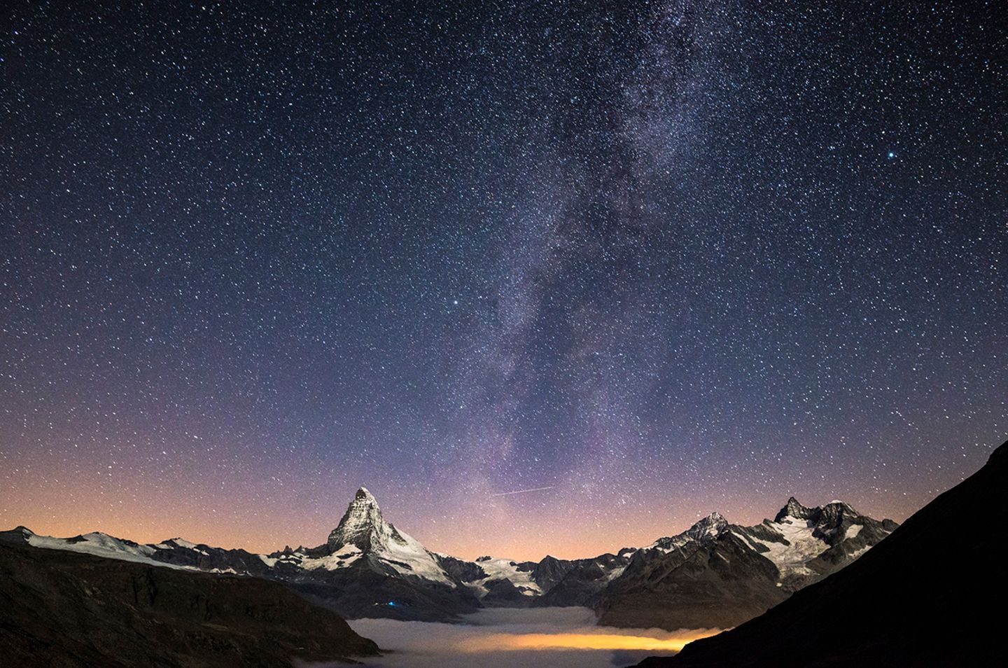 Milchstraße über dem Matterhorn, Schweiz