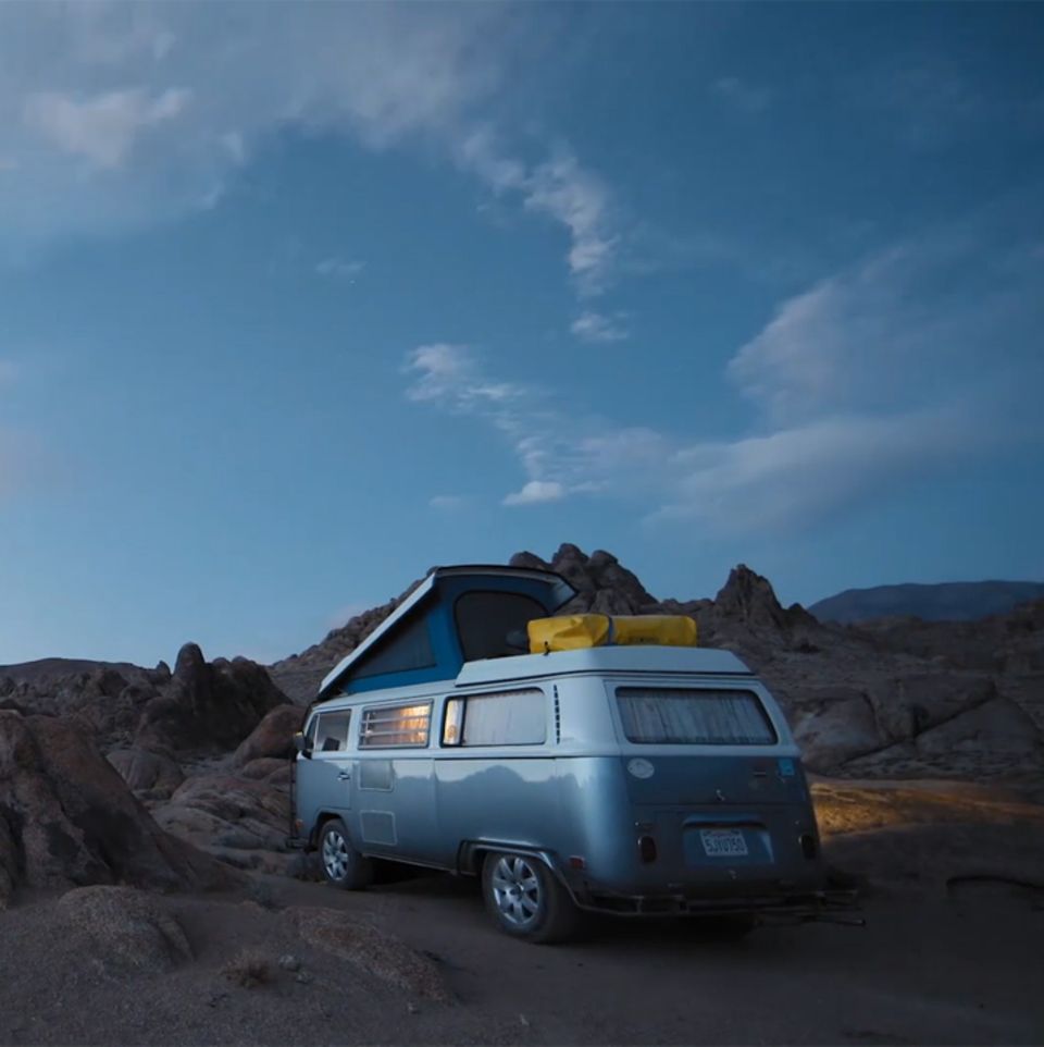 Campervan in der Wüste Arizonas