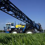 Chemische Pflanzenschutzmittel auf einem Feld