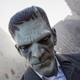 Monster auf Burg Frankenstein zu Halloween