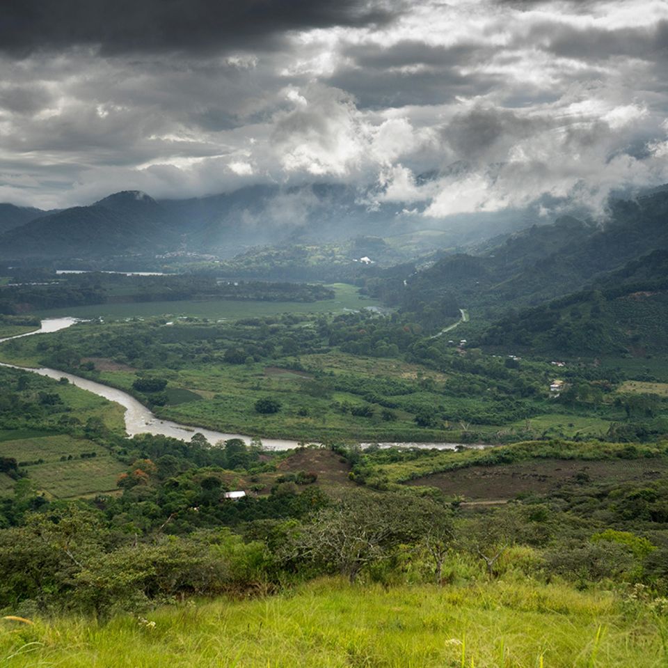 Reventazon Costa Rica