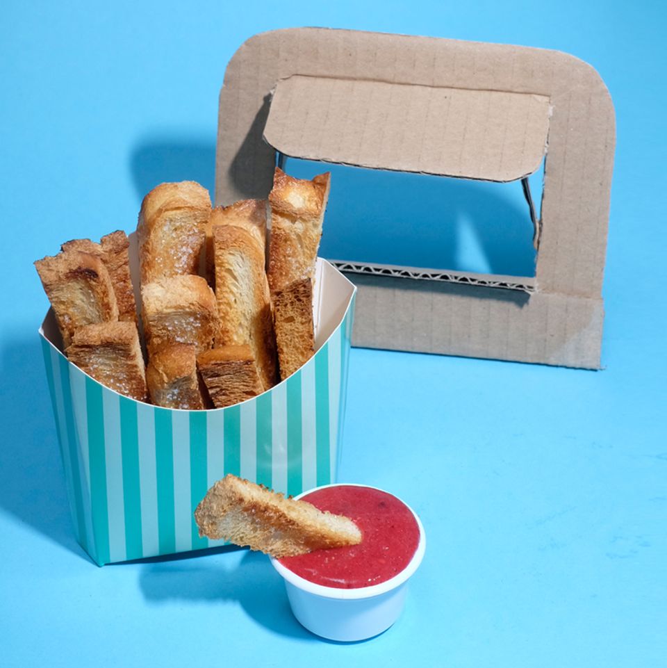 Süße Pommes mit Himbeer-Ketchup
