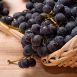 Folsäure: Dunkle Weintrauben