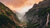 Das Buch "Alpenwelten"