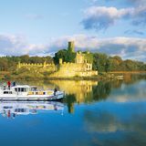 Mit dem Hausboot in Irland