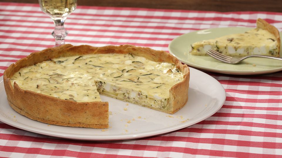 Quiche mit Schafskäse und Zucchini