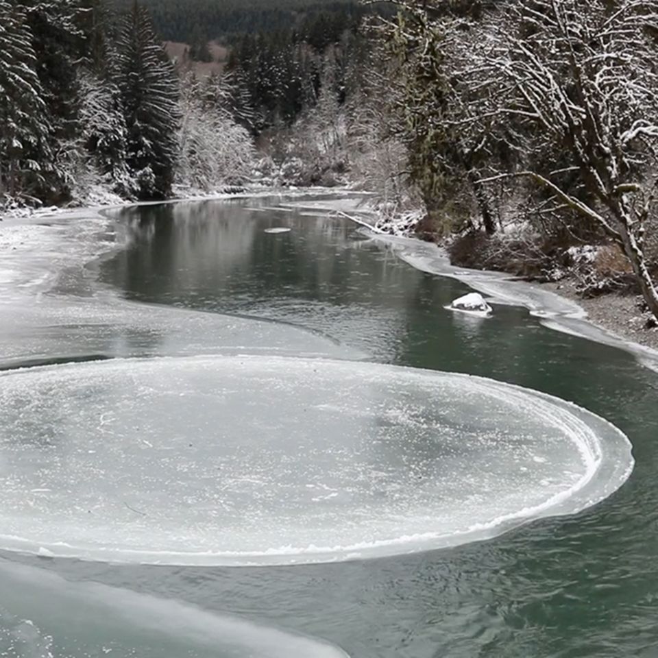 Eine drehende Eisscholle