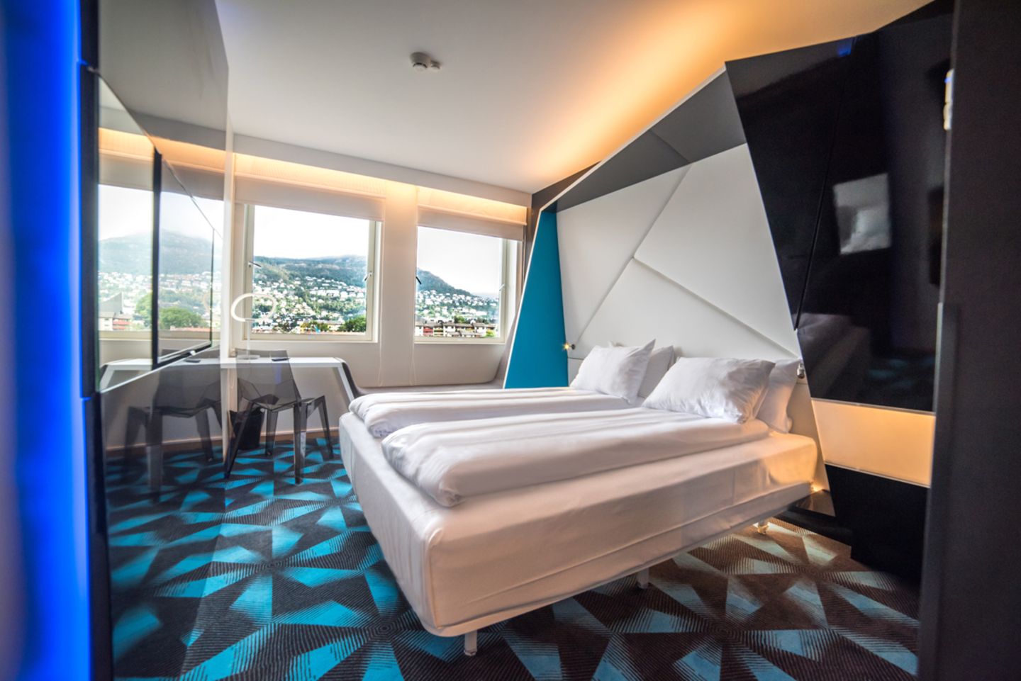 Magic Hotel, Bergen Magic Hotel
