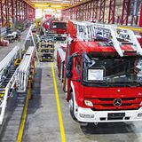 Produktionsstrasse der Feuerwehrautos bei Rosenbauer