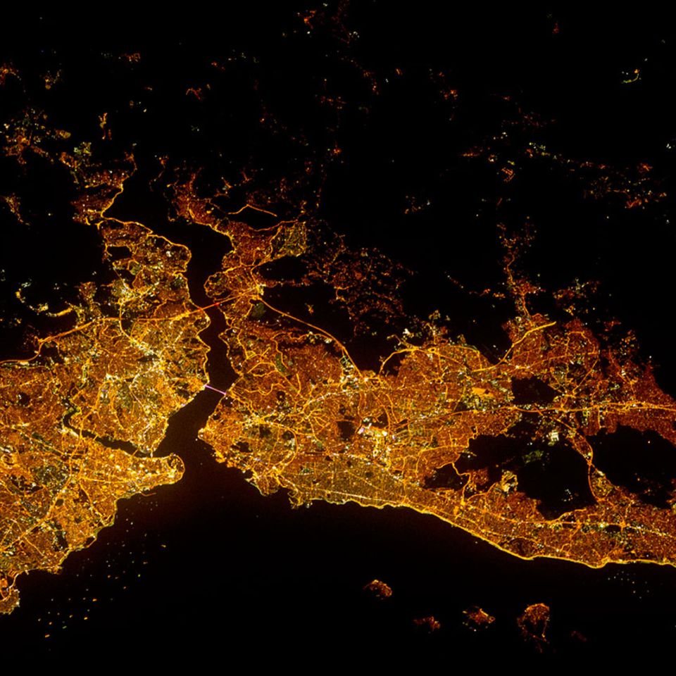 Stadt bei Nacht