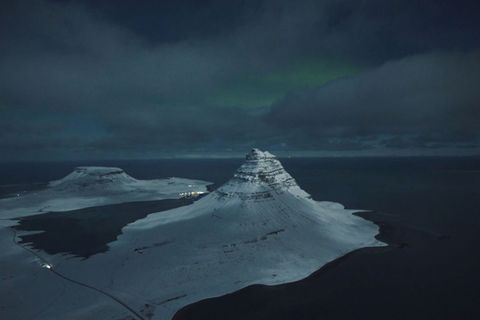 Island bei Vollmond