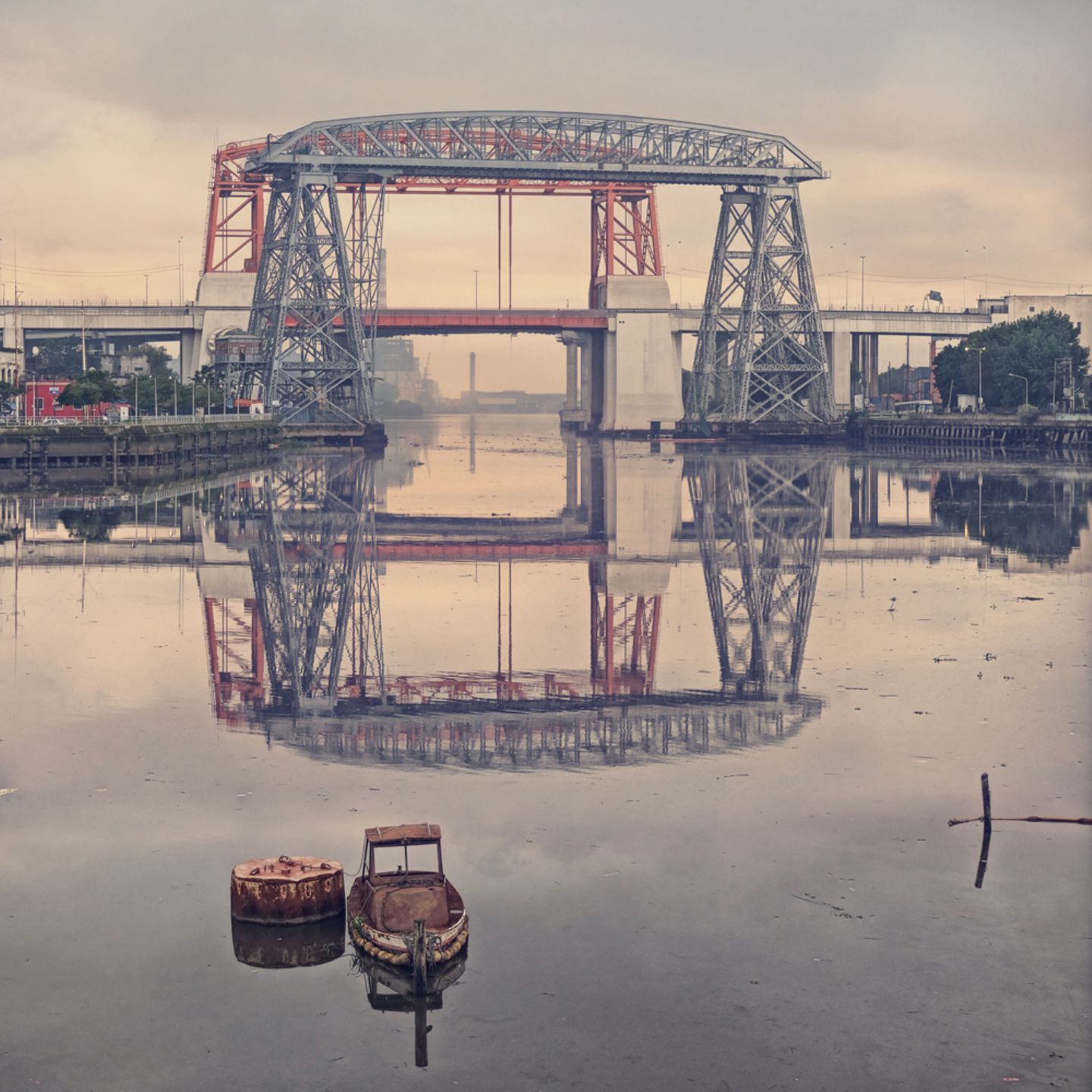 Puente sobre el Riachuelo
