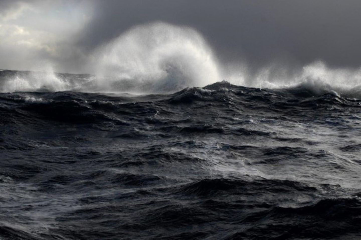 Wilde Nordsee. Auch vor deutschen Küsten kann sich das Meer ordentlich aufbäumen
