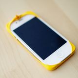 Luftballon als Smartphone-Hülle