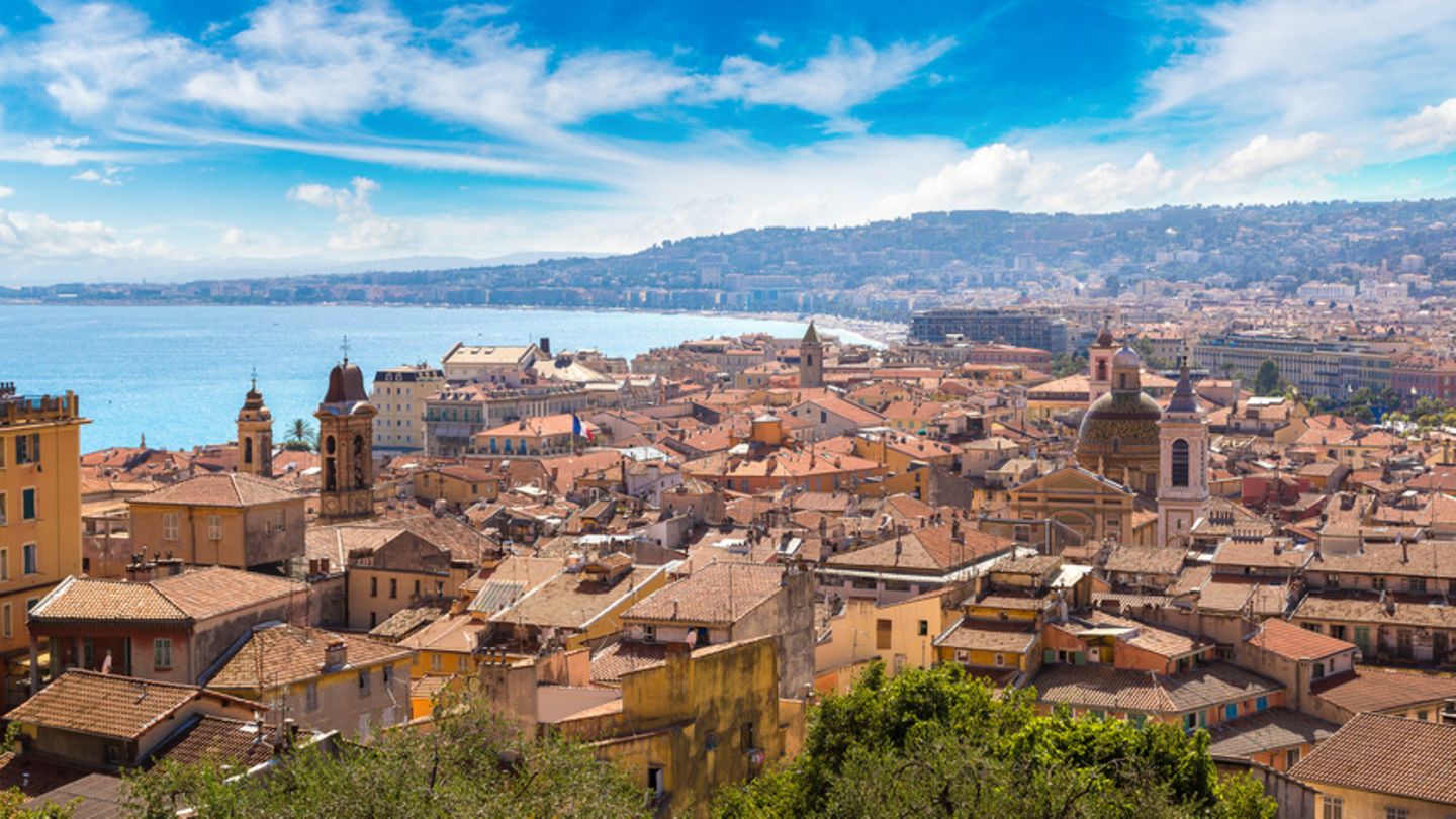 Nizza Entdeckungstour mit Linie 1 [GEO]