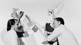 Uderzo und Goscinny zeichnen die Figuren