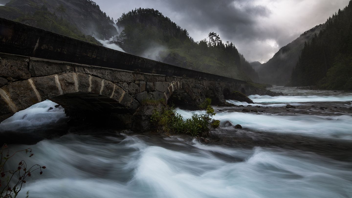 Låtefossen, Odda, Norwegen