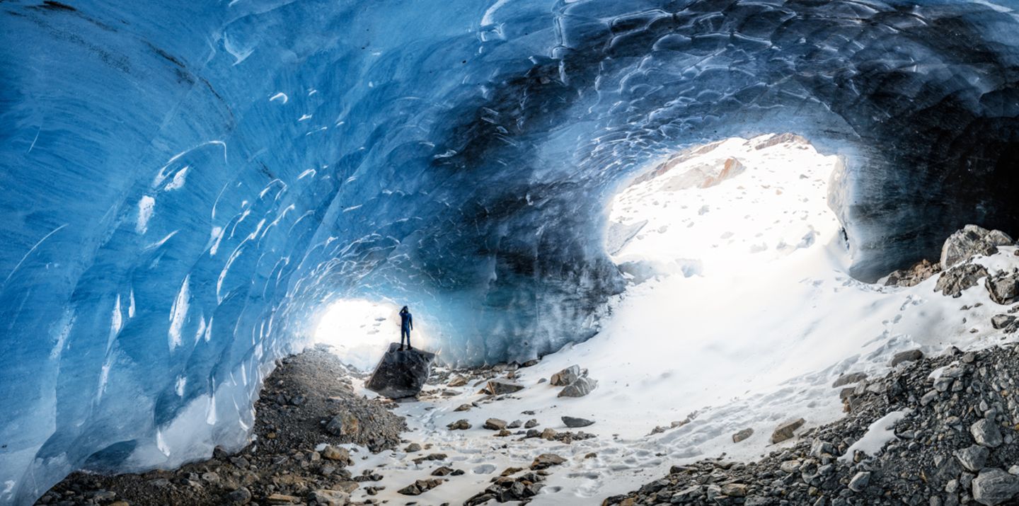 Eishöhle in den Alpen