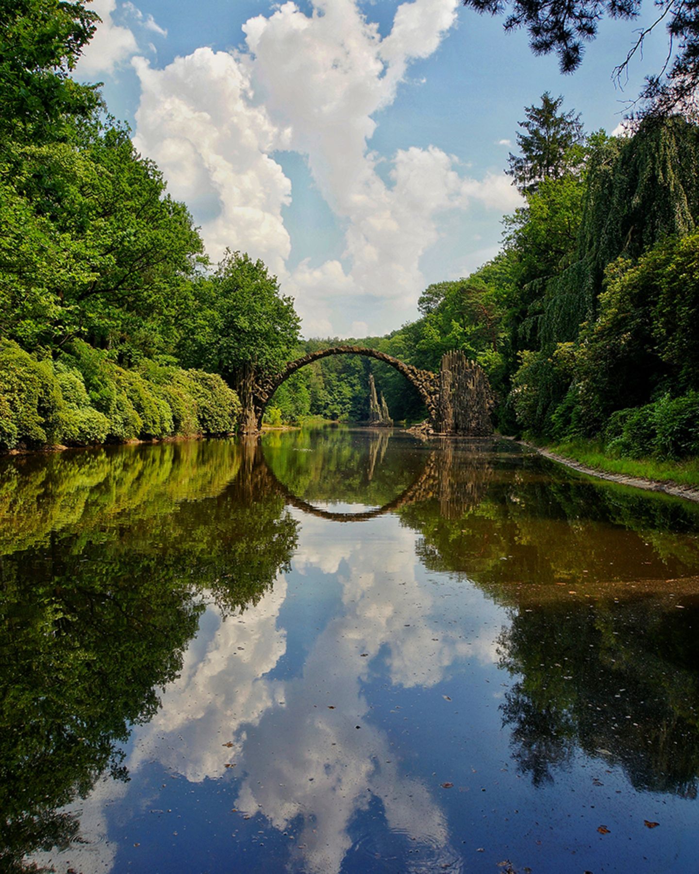 GEO Leserfoto: Die besten Leserfotos: Mai 2017 - Bild 11 Rakotzbrücke, Kromlau