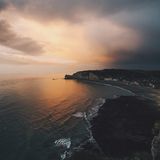 Die Küste im Abendlicht