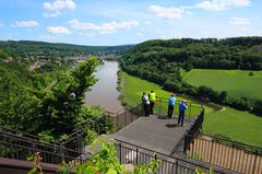 Weser-Skywalk in den Hannoverschen Klippen bei Beverungen, Weserbergland, Nordrhein-Westfalen