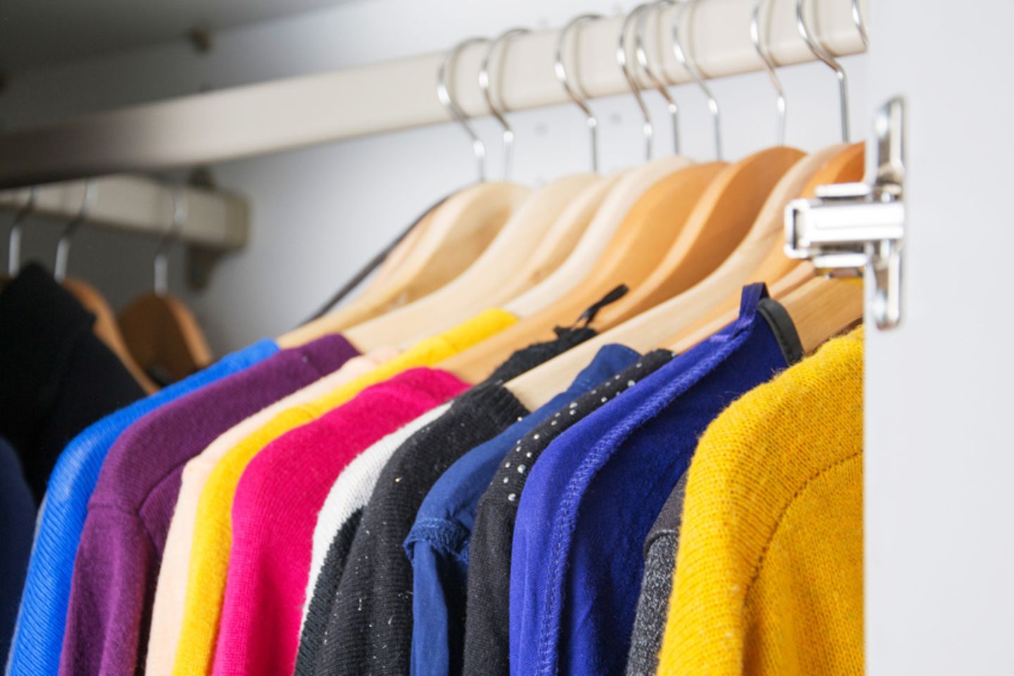 2. Reduce – weniger verbrauchen Kleiderschrank Umweltschutz