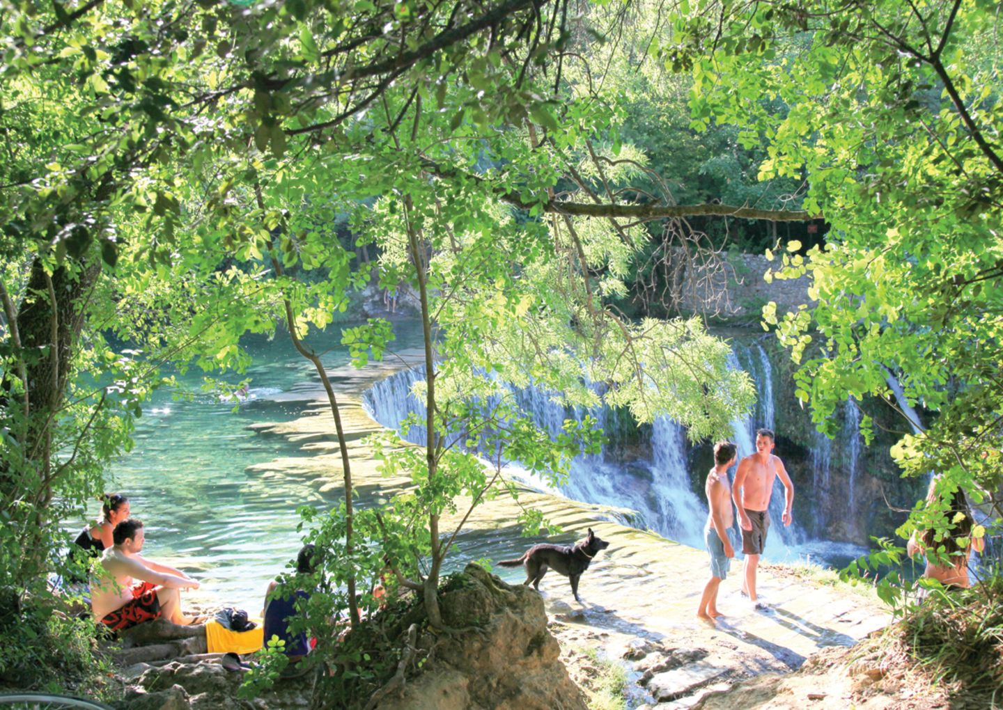 Saint-Laurent-le-Minier: Wasserfall-Lichtung in der Provinz der Ströme Saint-Laurent-le-Minier