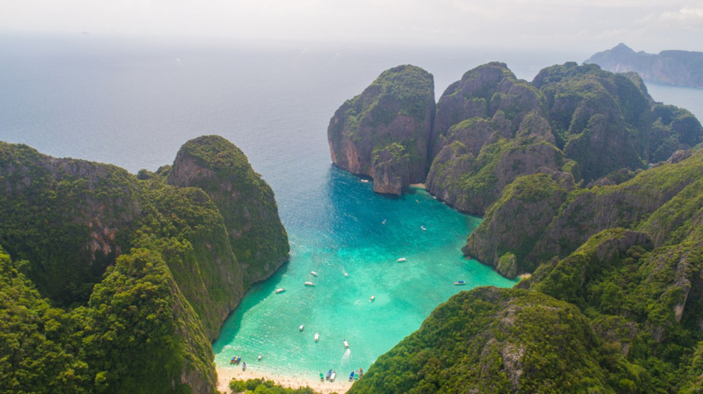 2. Maya Bay, Thailand Maya Bay, Thailand