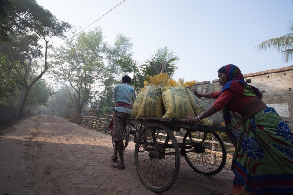 Indien: Lastenfahrradrikscha im Einsatz Indien: Lastenfahrradrikscha im Einsatz