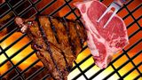 Fleisch auf dem Kohlegrill