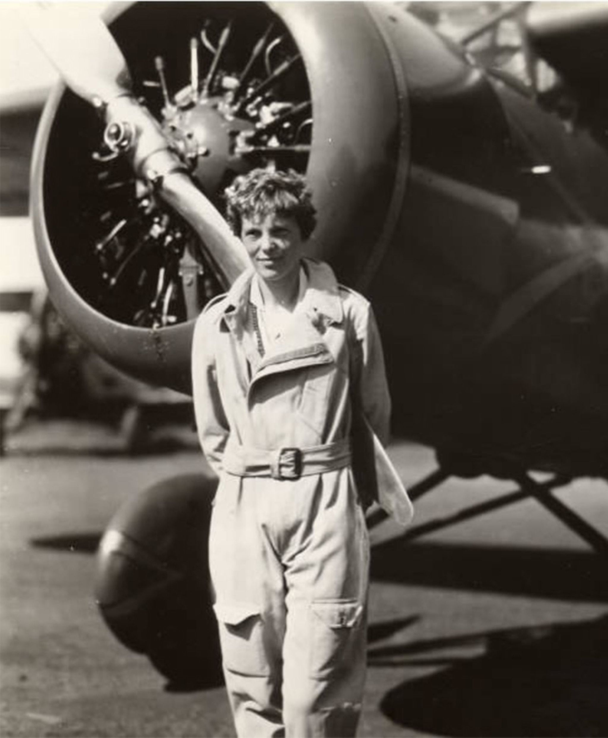 Ширли слейд пилот. Пилот ввс сша a10. Американские летчики. Пилот ввс сша. Женщина пилот истребителя.