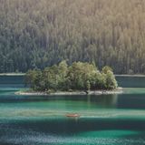 Kanu auf dem Eibsee in Bayern
