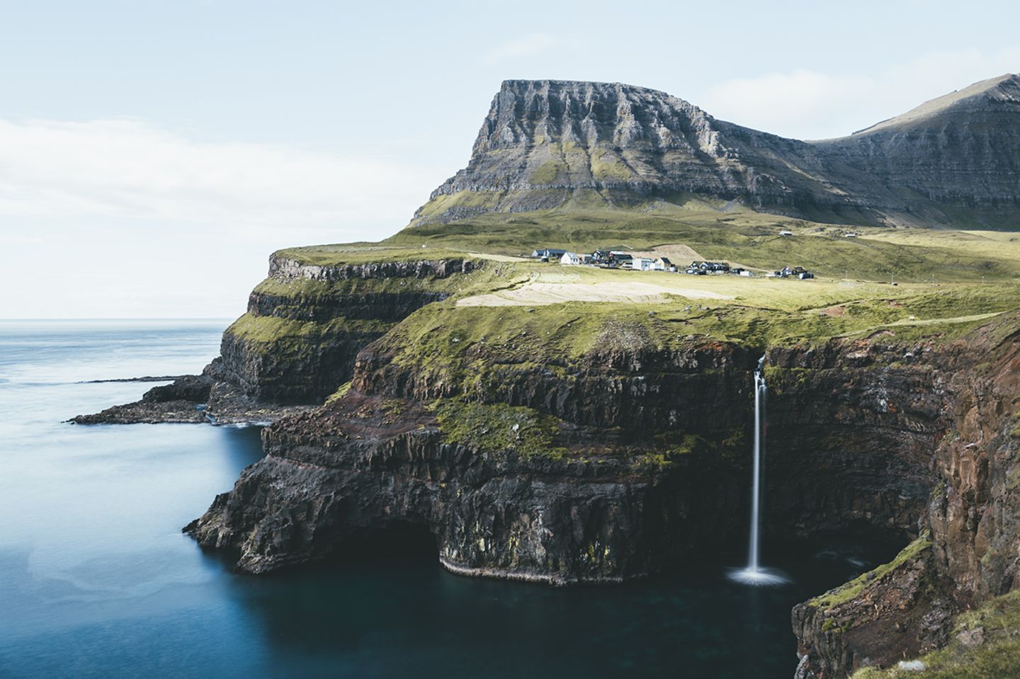 GEO Leserfoto: Die besten Leserfotos: Oktober 2017 - Bild 19 Gásadalur, Färöer Inseln
