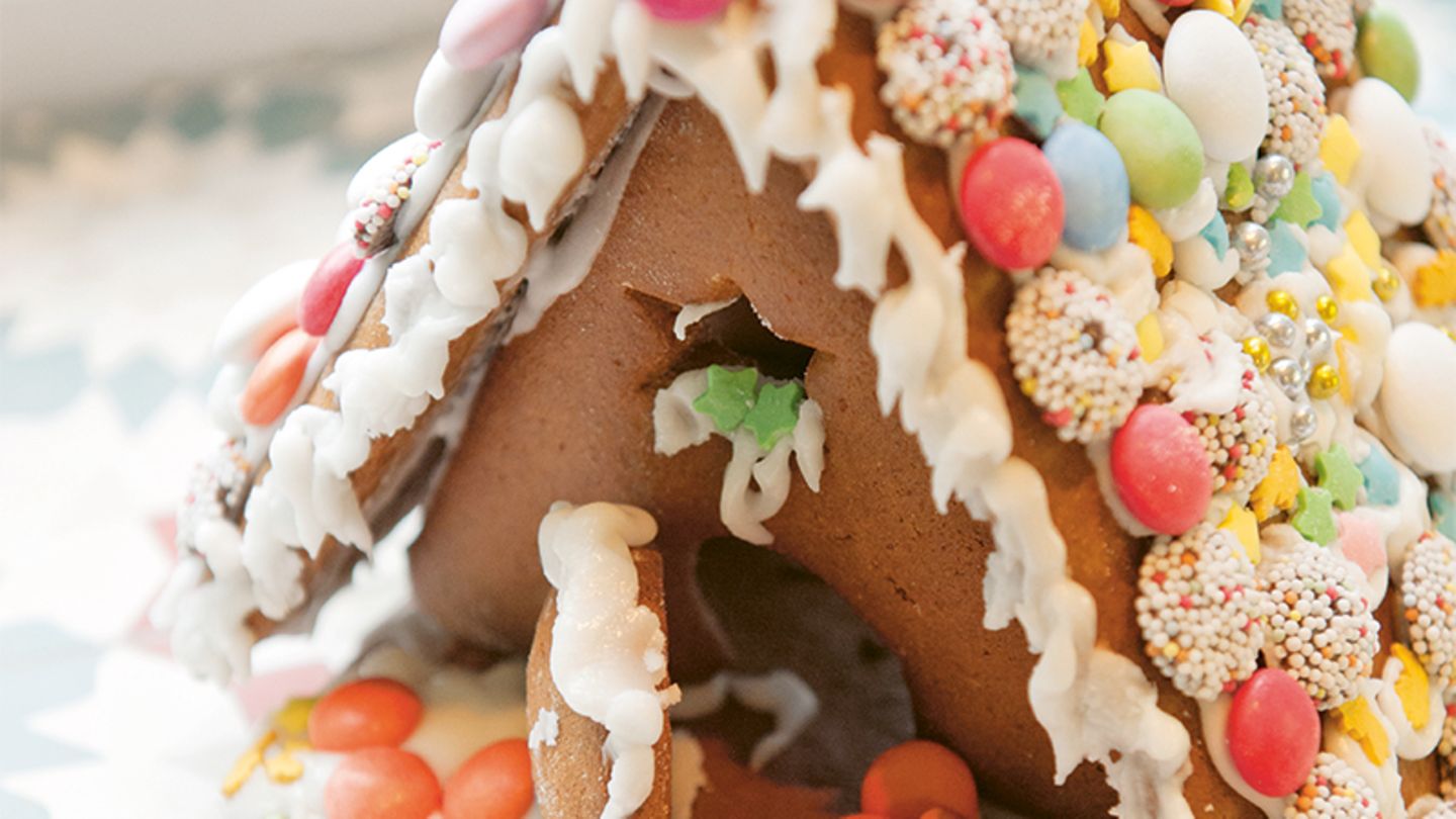 Lebkuchenhaus selber machen: Das Rezept - [GEOLINO]