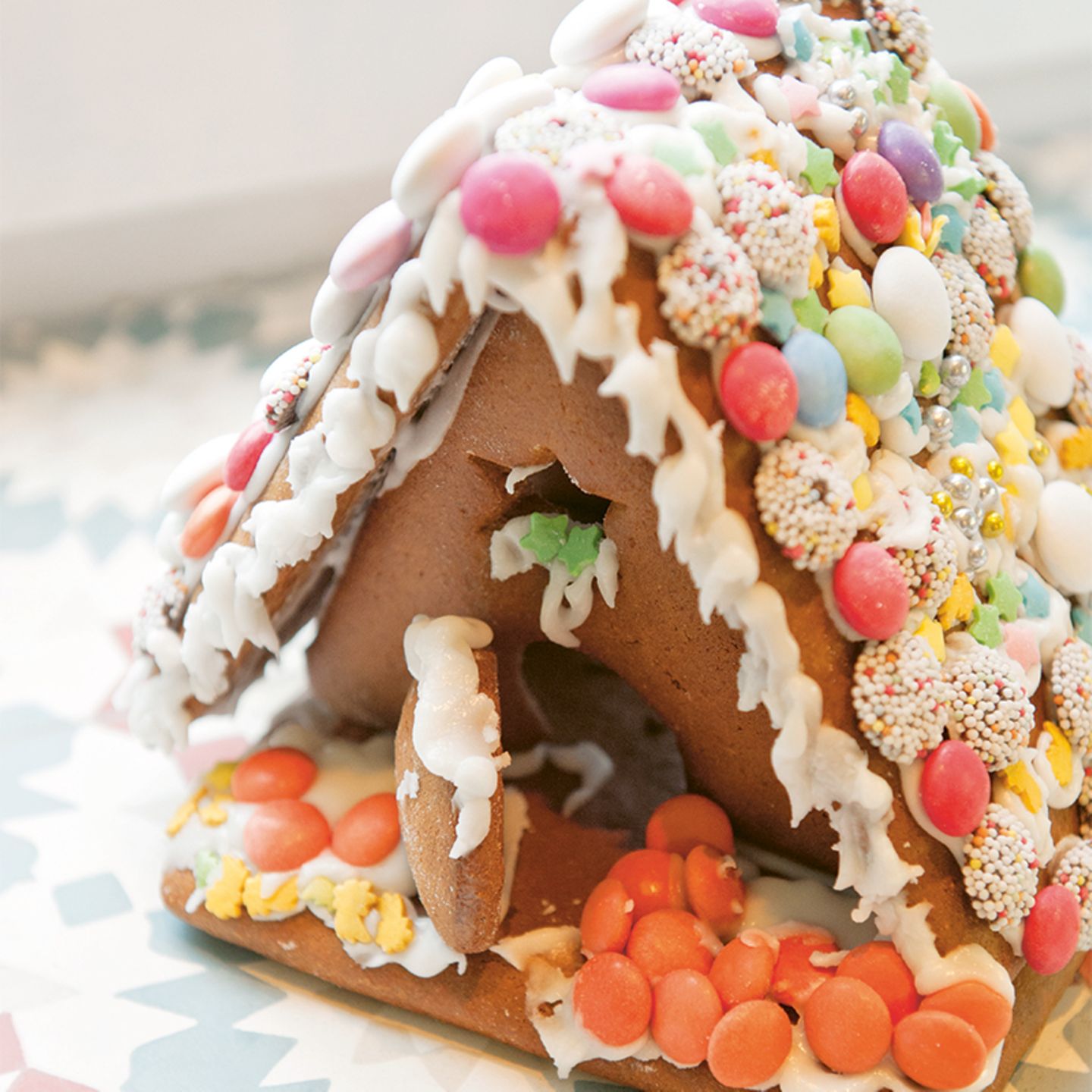 Lebkuchenhaus selber machen: Das Rezept - [GEOLINO]