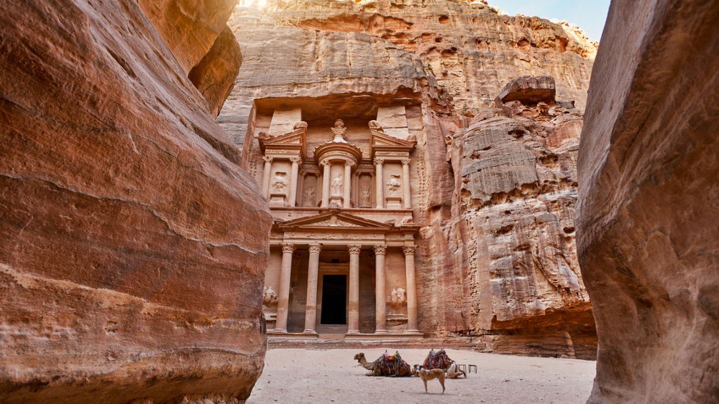 Petra, Jordanien: Die legendäre Wüstenstadt - [GEO]