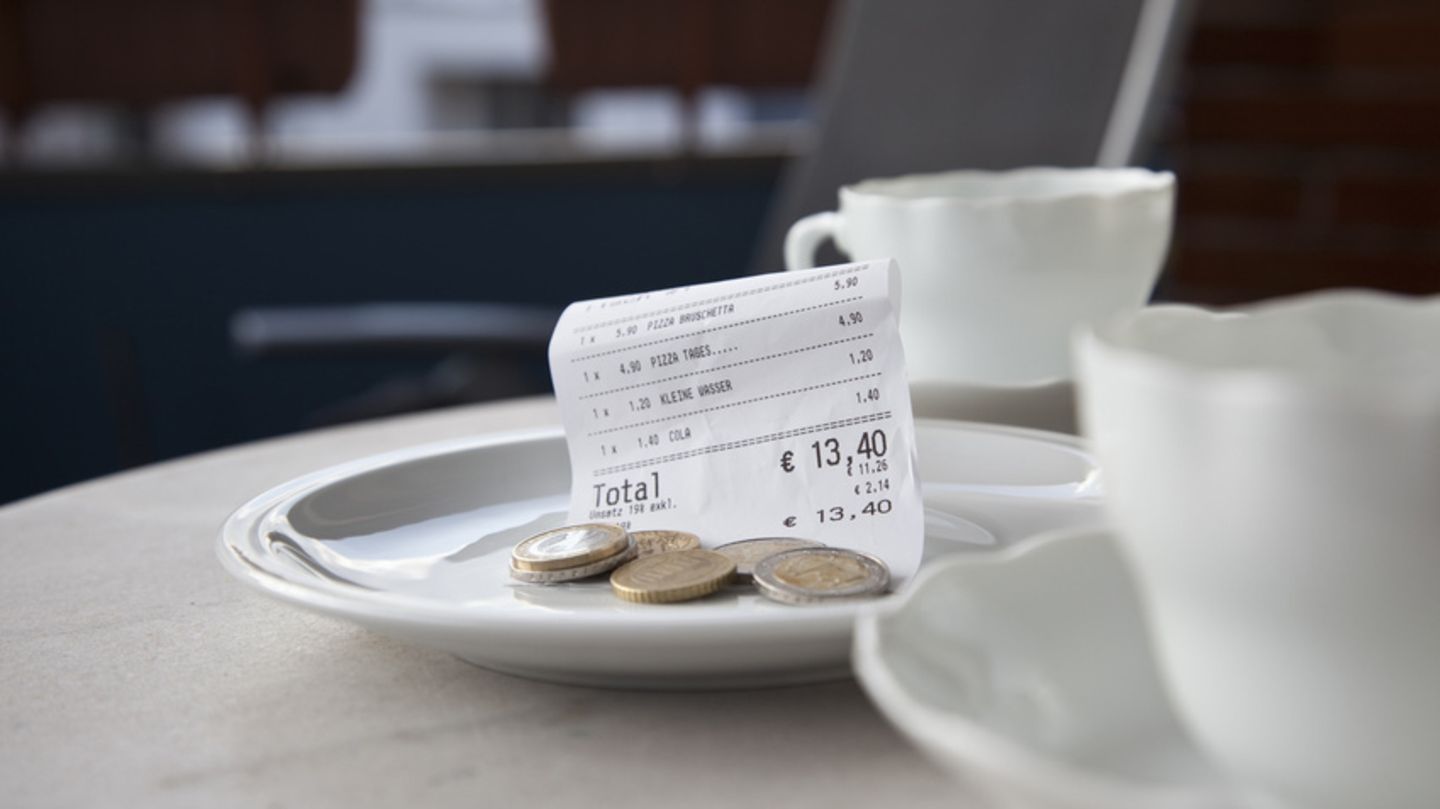 Kassenbons enthalten giftiges Bisphenol A [GEO]