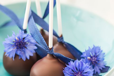 Blüten-Cake-Pops