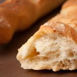 Gebrochenes Baguette