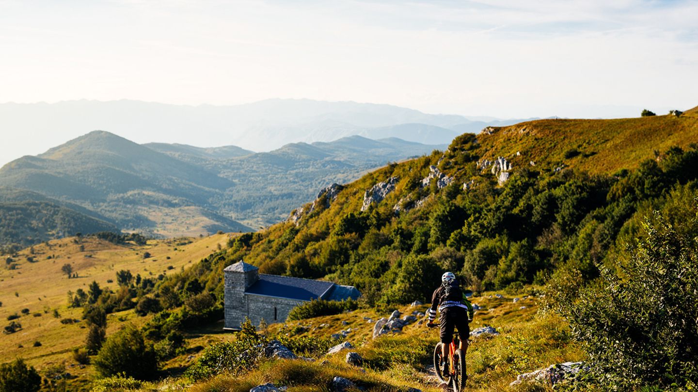 Slowenien: Die vielen Farben des Vipava-Tals beeindrucken zu jeder  Jahreszeit - [GEO]