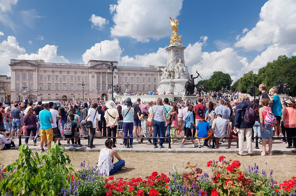 Buckingham Palace: Bitte draußen bleiben - [GEO]