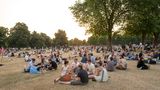 Menschen im Hyde Park