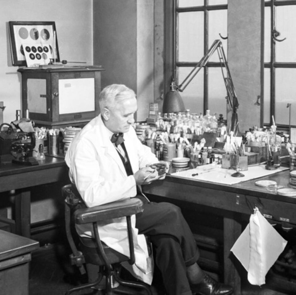 Alexander Fleming
