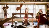 B. K. S. Iyengar als 94-Jähriger im indischen Pune