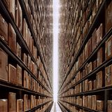 Die Regalwand im Hermes Fulfillment ­Center in Haldensleben